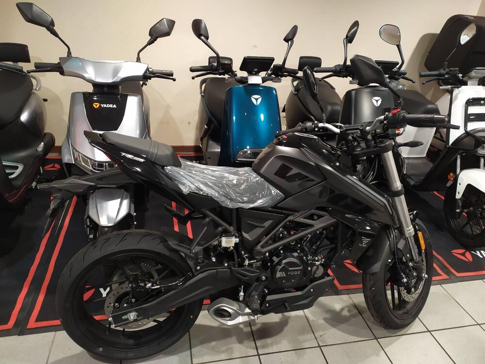 Voge Brivido 125R (2023 - 26) (2)