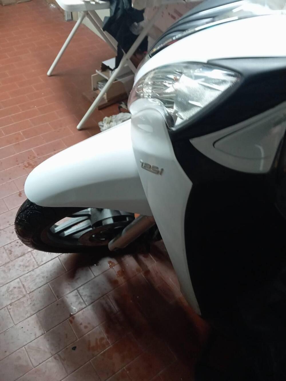 Kymco People 125i One DD (2015)