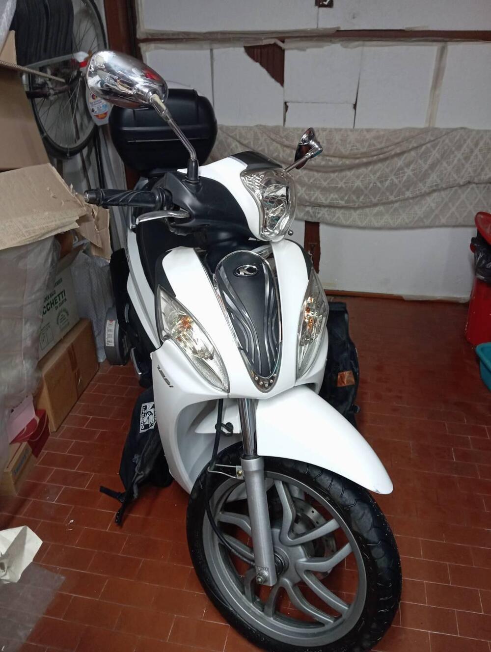 Kymco People 125i One DD (2015) (3)