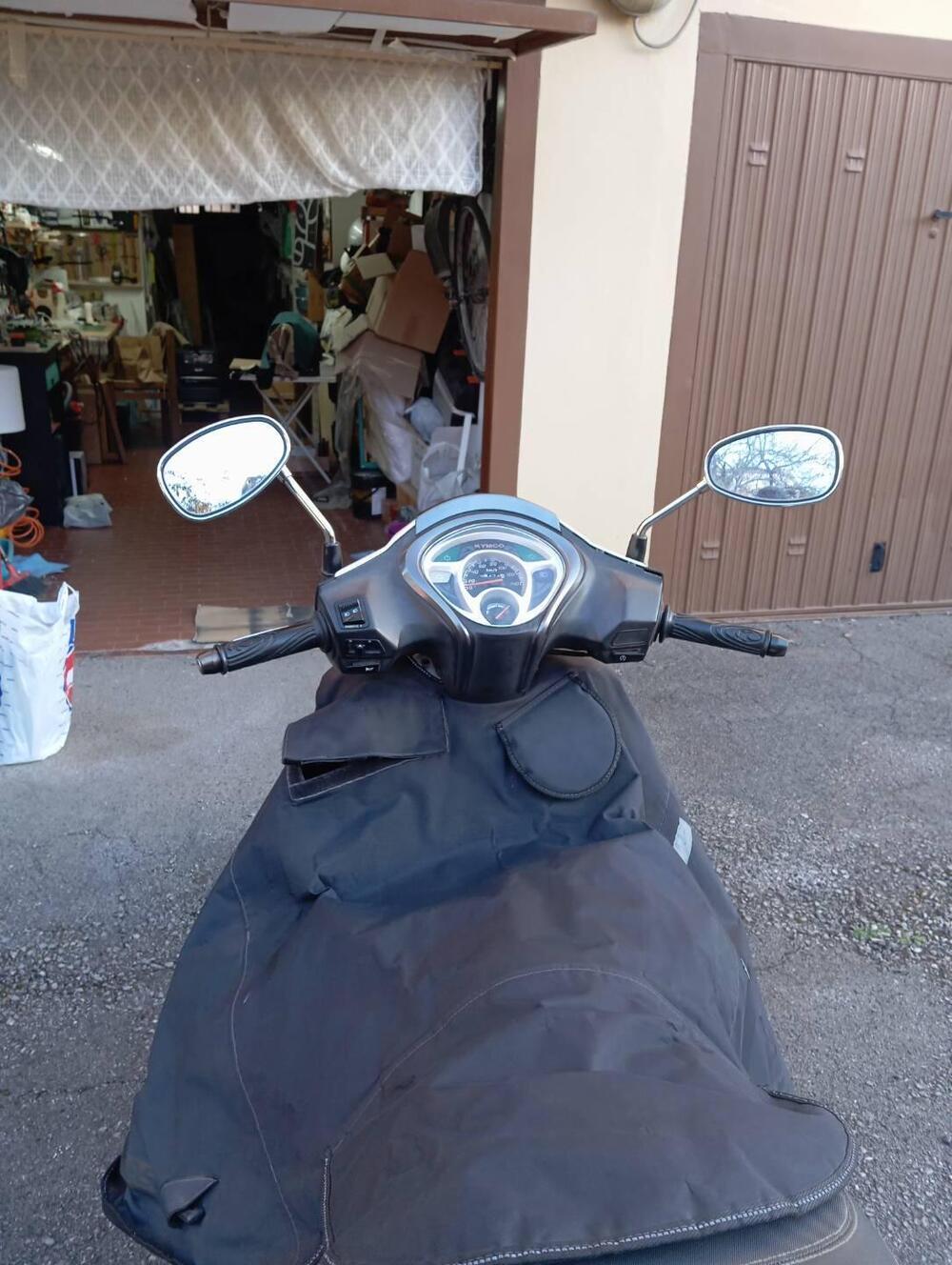 Kymco People 125i One DD (2015) (4)