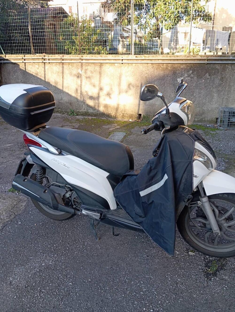 Kymco People 125i One DD (2015) (8)