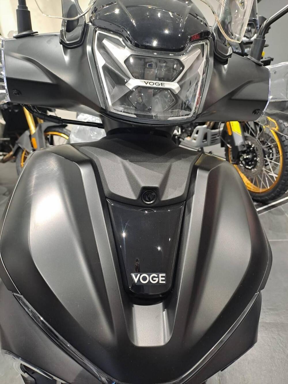 Voge Sfida SR16 200 (2025 - 26) (5)