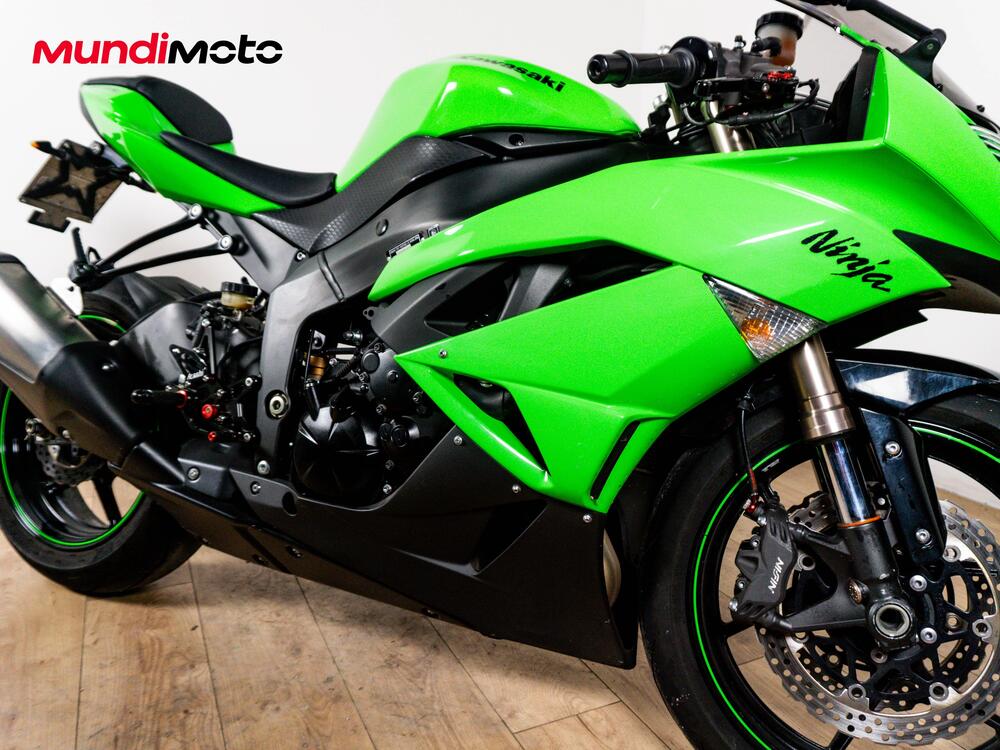 Kawasaki Ninja 600 ZX-6R (2007 - 08) (5)
