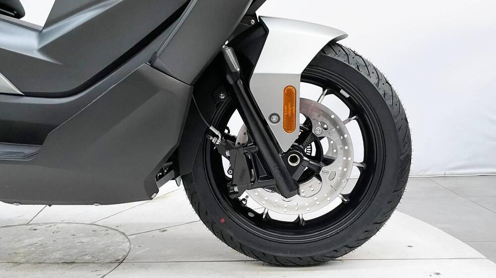 Voge Sfida SR4 MAX (2024 - 26) (6)