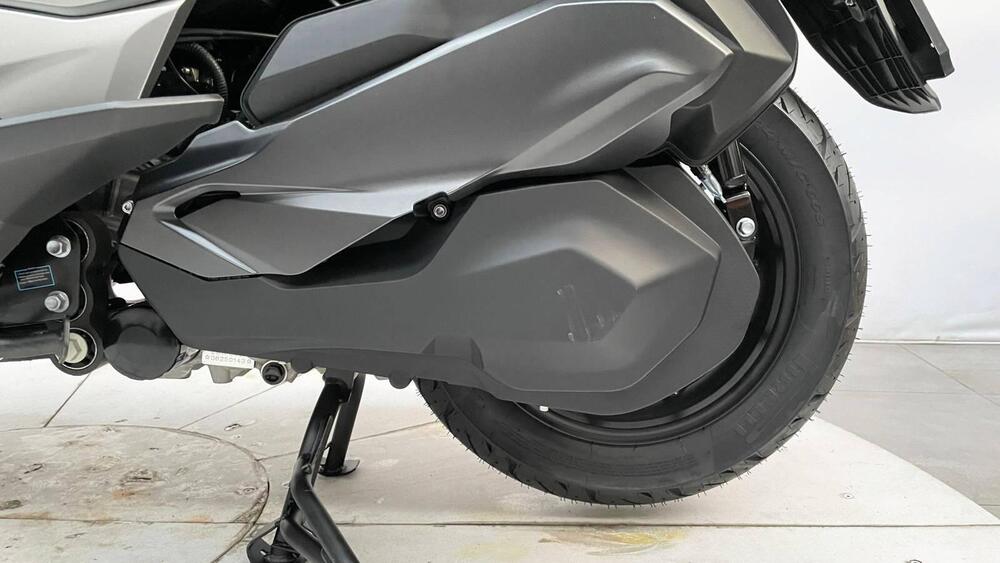 Voge Sfida SR4 MAX (2024 - 26) (4)