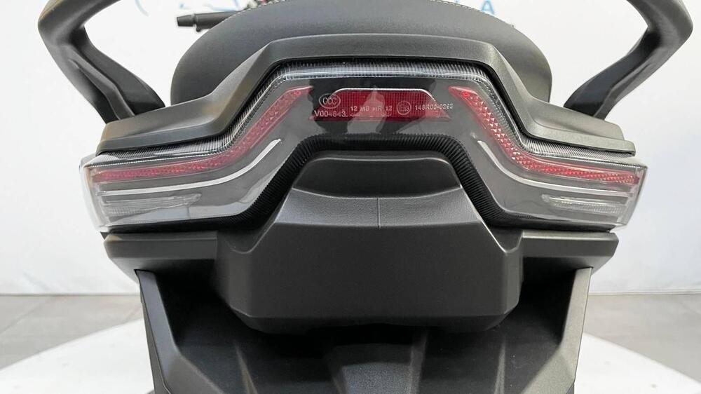 Voge Sfida SR4 MAX (2024 - 26) (16)