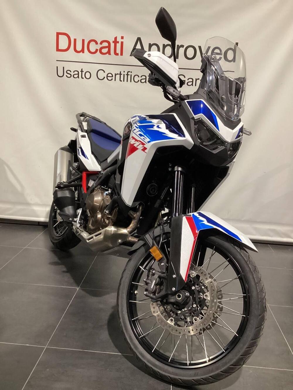 Honda Africa Twin CRF 1100L ES (2024 - 26) (2)