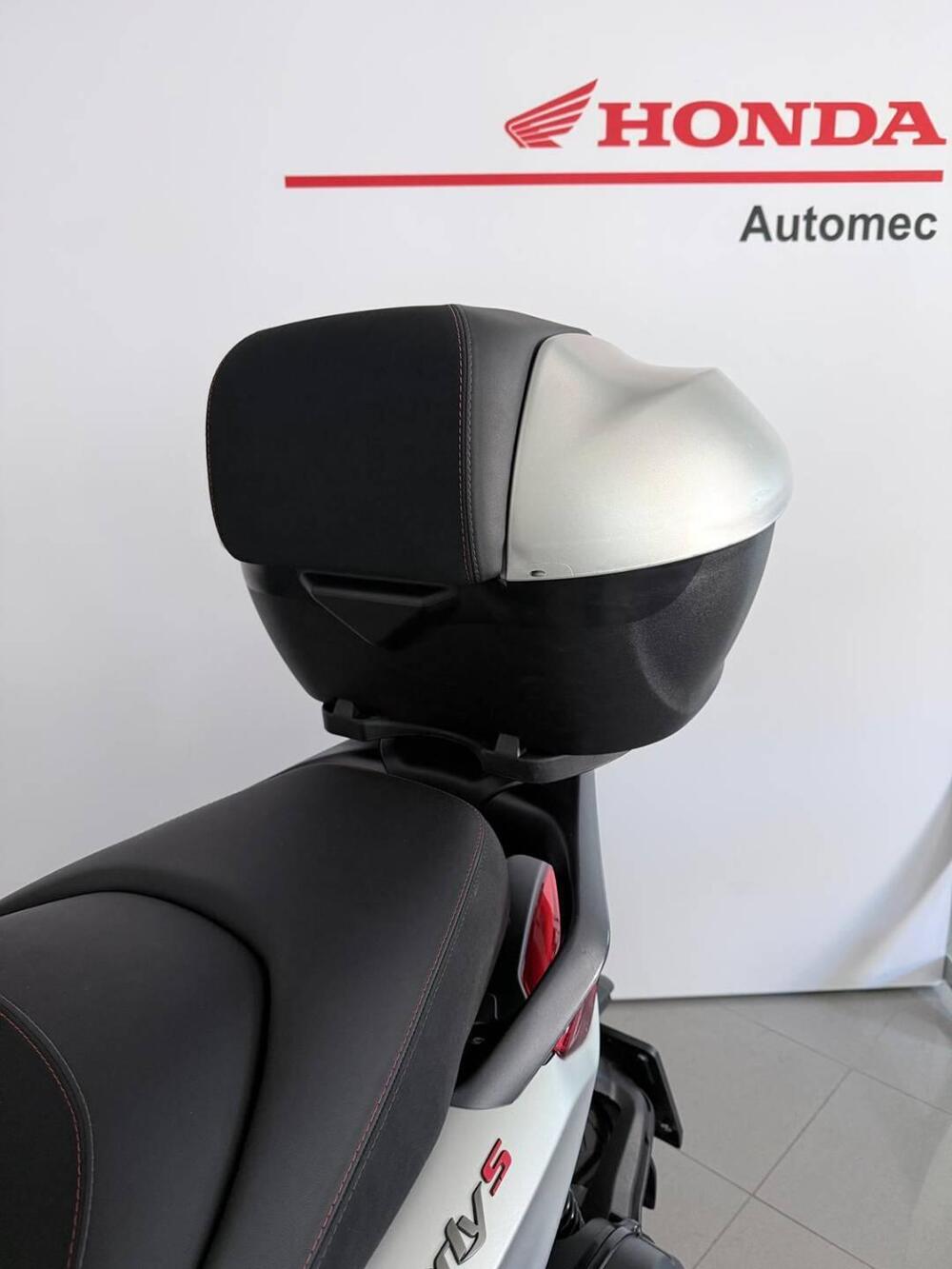 Piaggio Beverly 400 S ABS-ASR (2021 - 24) (3)