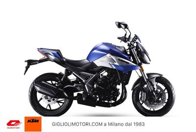 QJ Motor SRK 700 (2023 - 25) nuova