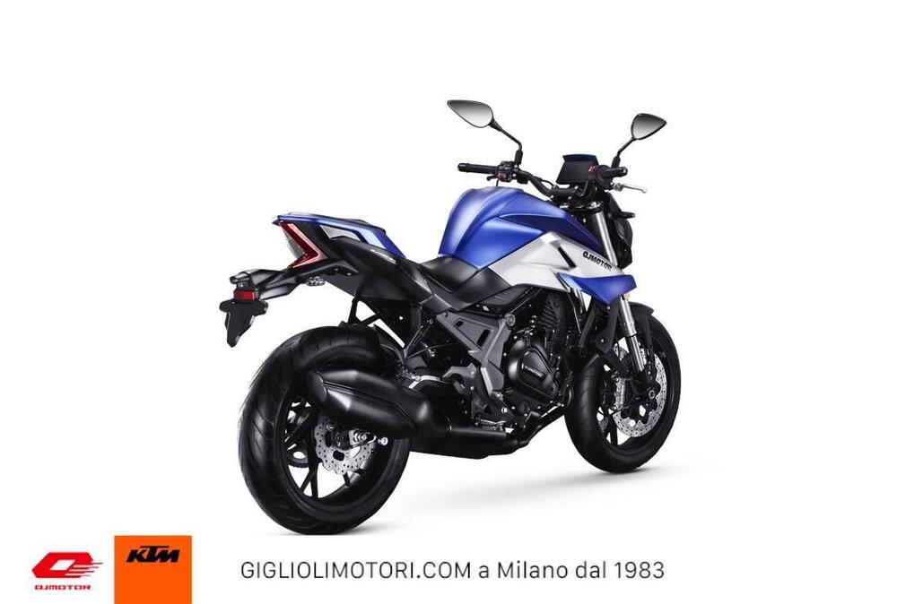 QJ Motor SRK 700 (2023 - 25) (7)