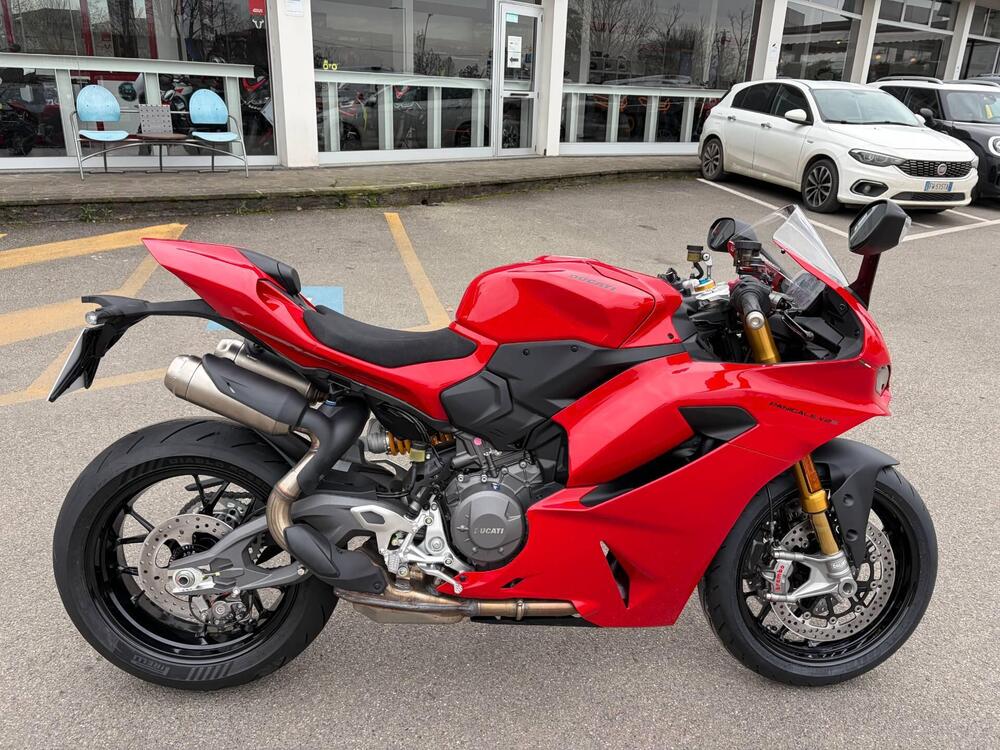 Ducati Panigale V2 S (2025 - 26) (2)