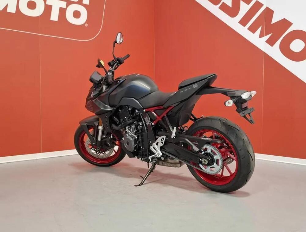 Suzuki GSX-8S EVO (2025 - 26) (4)