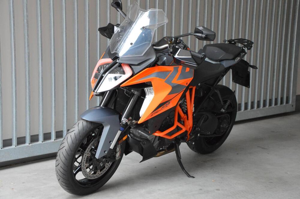KTM 1290 Super Duke GT (2022 - 25) (12)