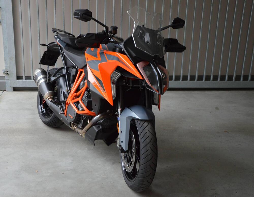 KTM 1290 Super Duke GT (2022 - 25) (13)