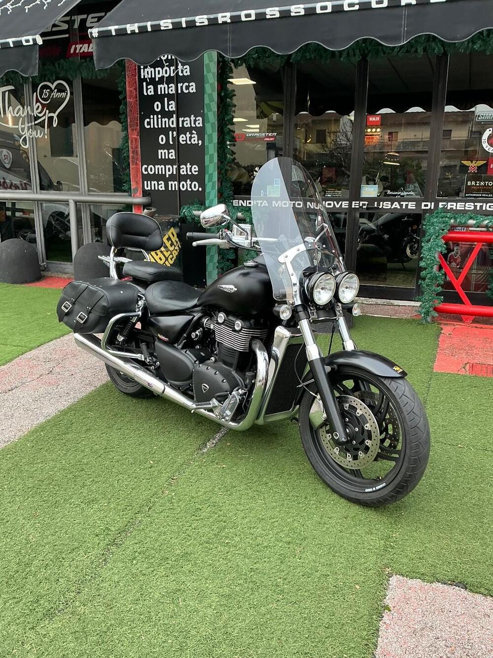 Triumph Thunderbird Storm 1700 (2010 - 16) (3)