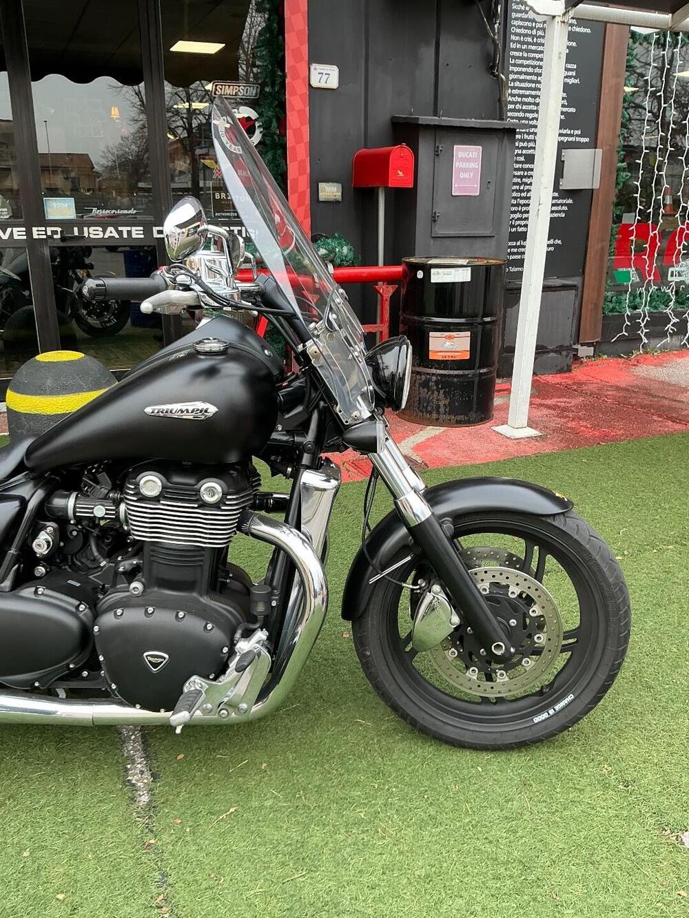 Triumph Thunderbird Storm 1700 (2010 - 16) (8)