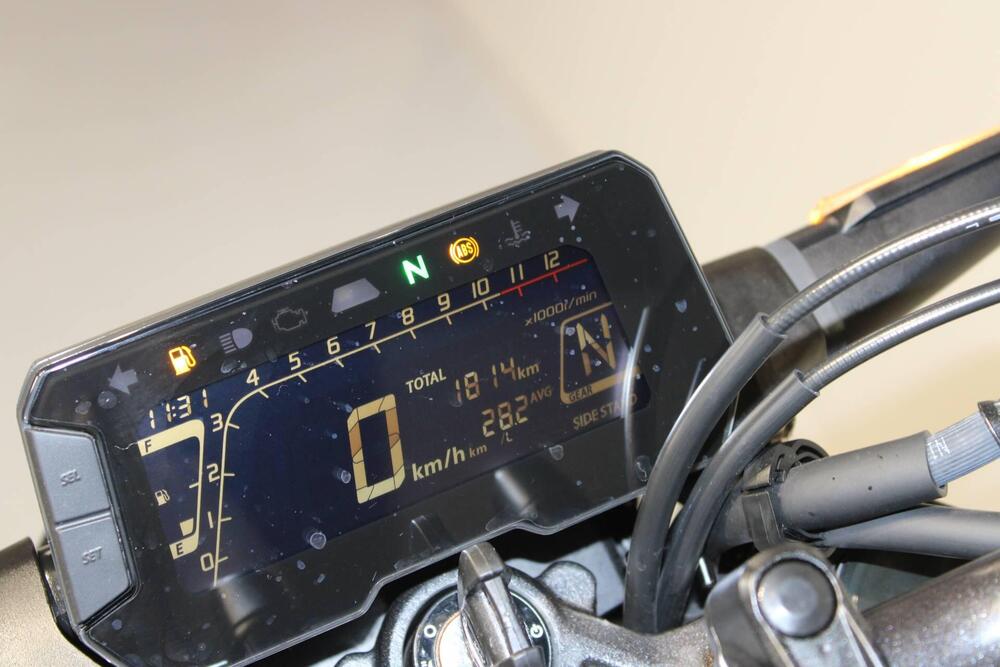 Honda CB 300 R (2022 - 26) (6)