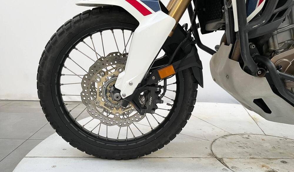 Honda Africa Twin CRF 1000L DCT ABS (2016 - 17) (6)
