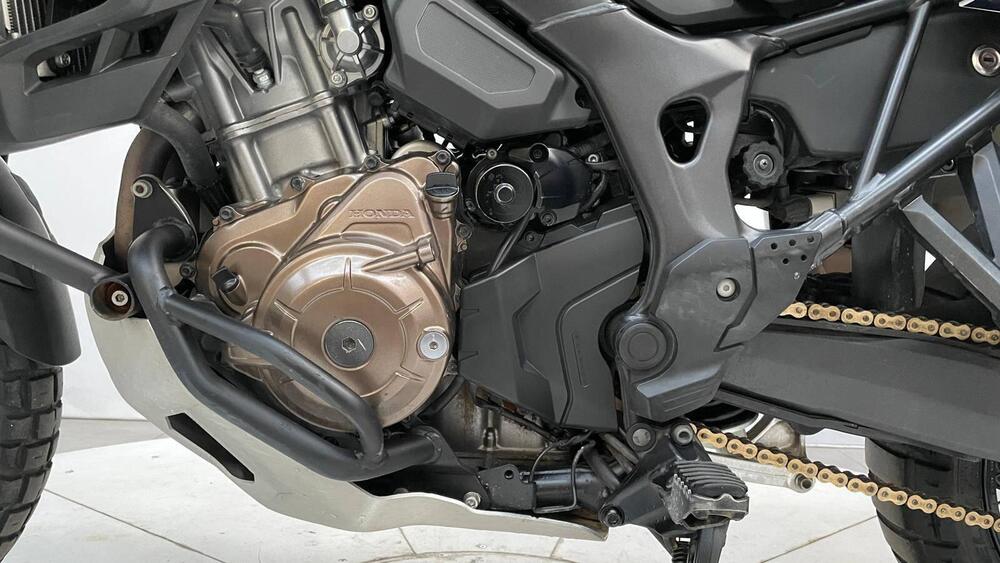 Honda Africa Twin CRF 1000L DCT ABS (2016 - 17) (7)