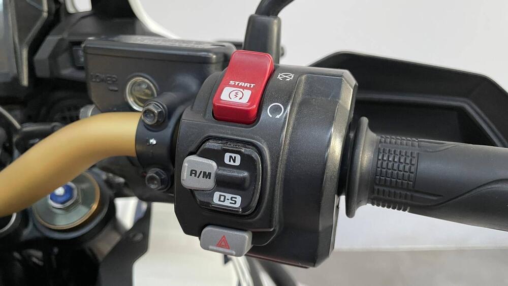 Honda Africa Twin CRF 1000L DCT ABS (2016 - 17) (16)