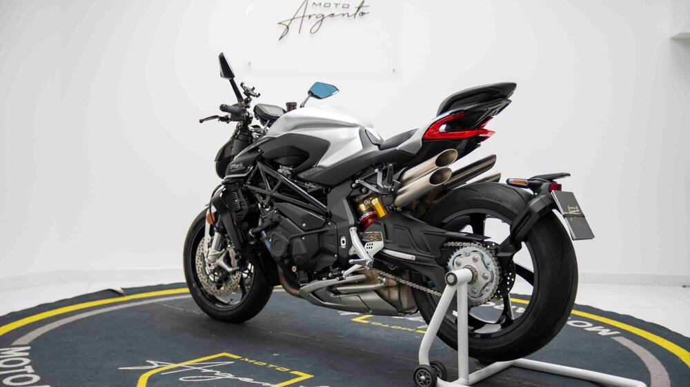 MV Agusta Brutale 1000 RS (2022 - 26) (5)