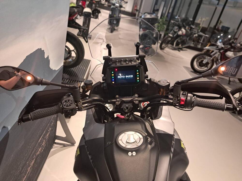 Moto Guzzi Stelvio PFF (2024 - 26) (7)