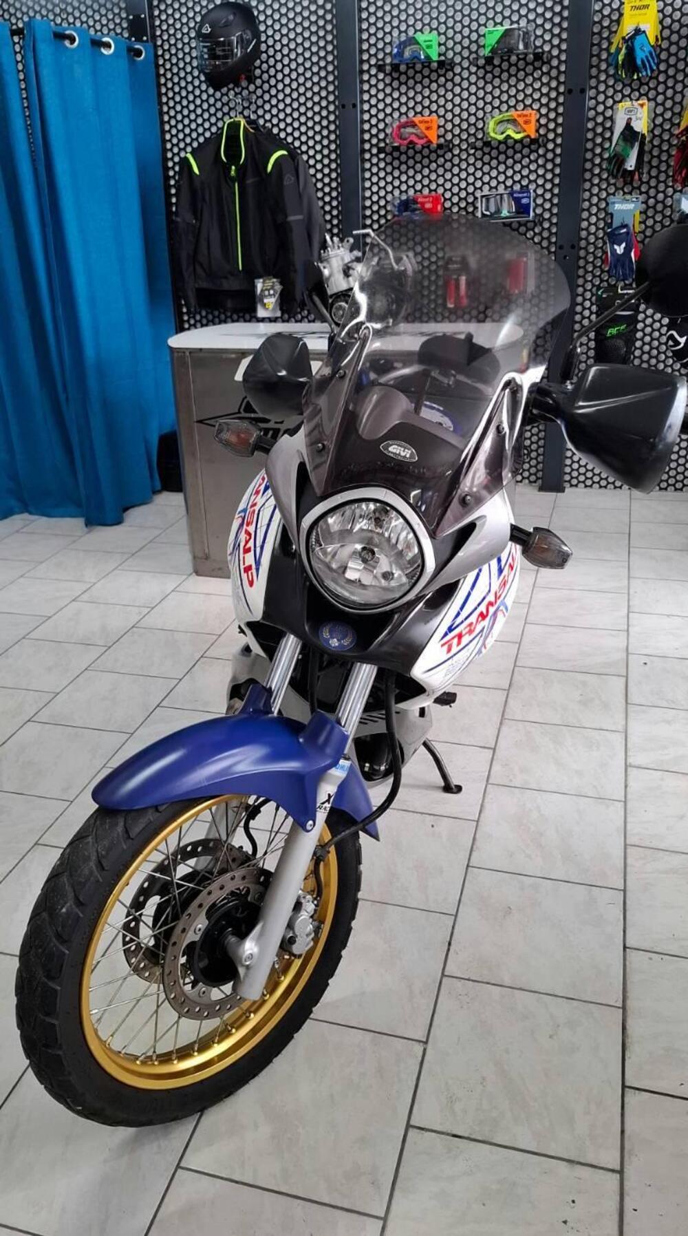 Honda Transalp XL 700 V (2007 - 2013) (3)