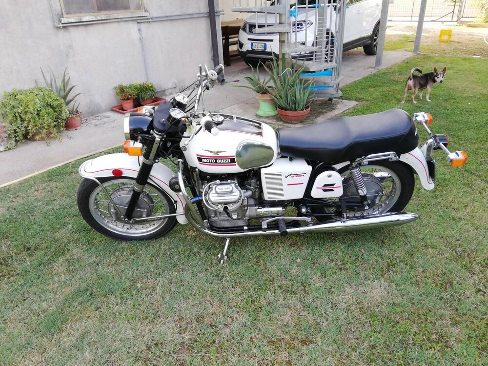 Moto Guzzi V7 special  (2)