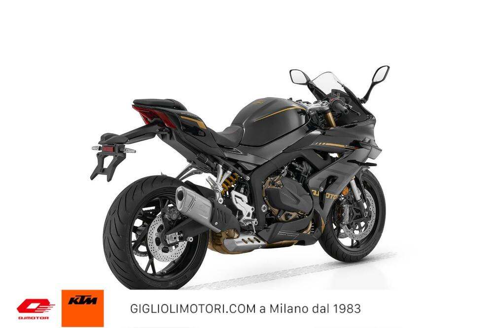 QJ Motor SRK 800 RR (2025 - 26) (3)