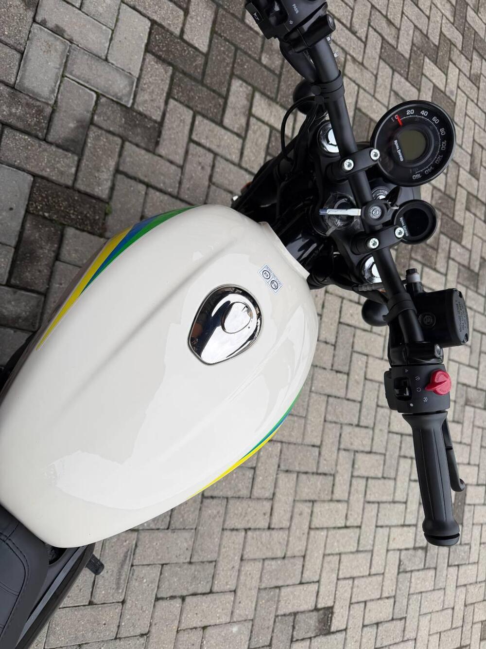 Royal Enfield HNTR 350 (2022 - 26) (5)