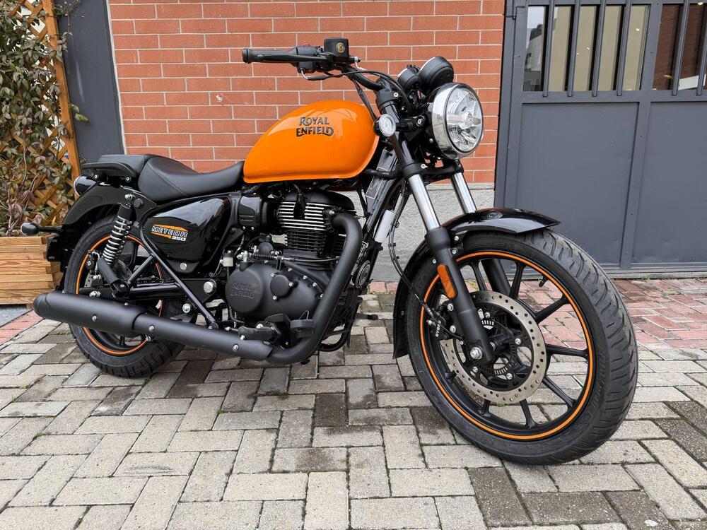 Royal Enfield Meteor 350 (2021 - 26) (2)