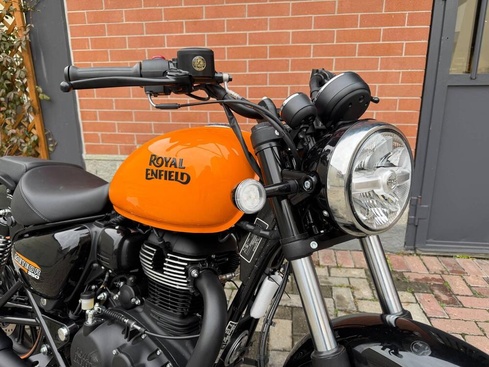 Royal Enfield Meteor 350 (2021 - 26) (4)