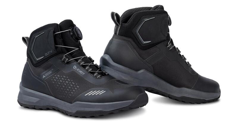La scarpa best seller Discover E-Dry di Eleveit alza l&rsquo;asticella di comfort e protezione