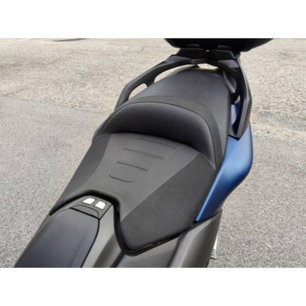 Yamaha T-Max 530 SX (2017 - 19) (8)