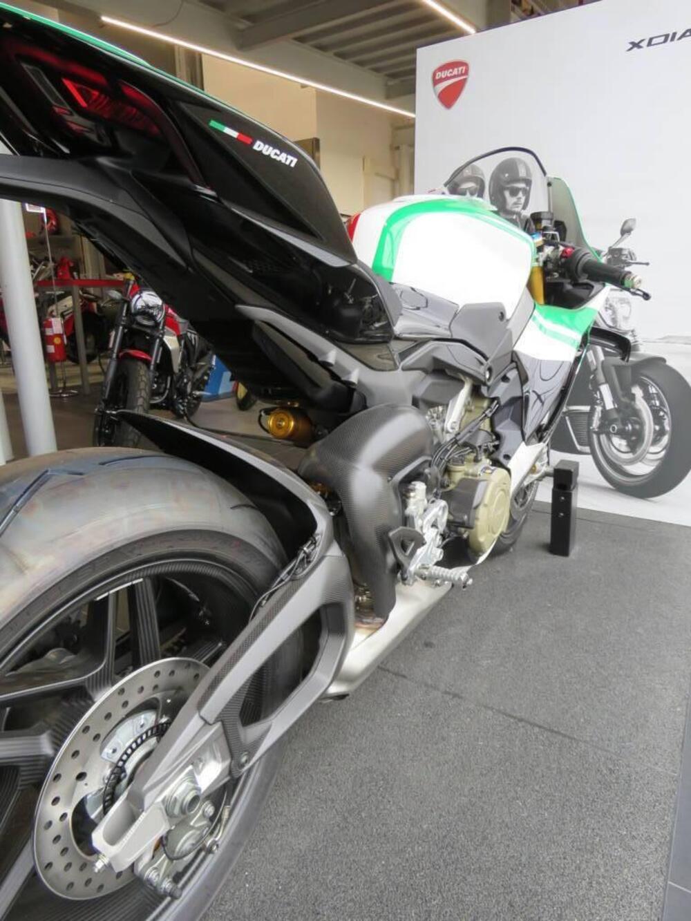 Ducati Panigale V4 Tricolore (2025 - 26) (7)