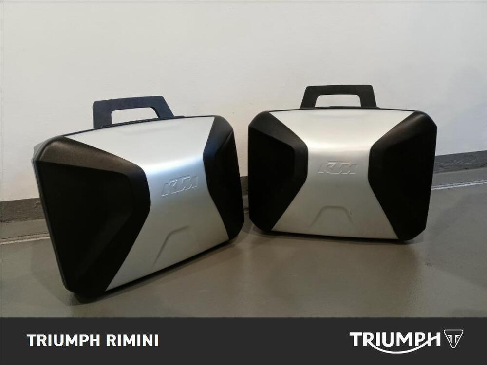 KTM 890 Adventure (2021) (5)