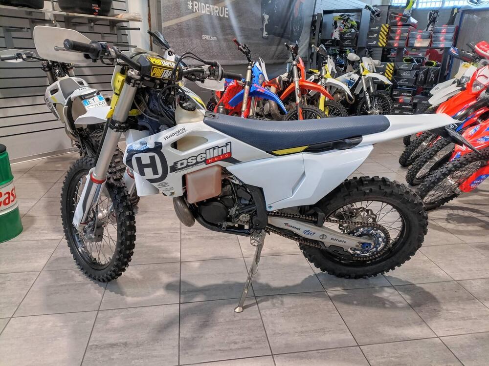 Husqvarna TE 250 (2024) (2)