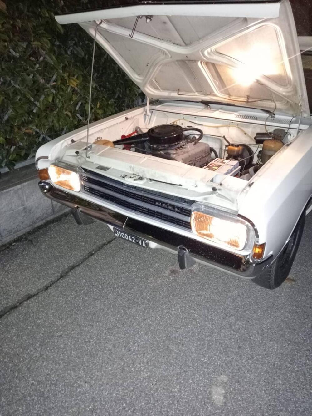 Opel Rekord d'epoca a Mantova (4)