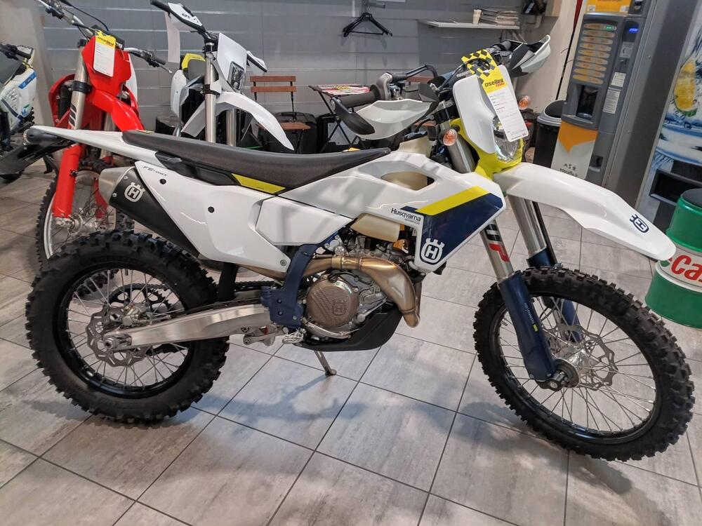 Husqvarna FE 450 (2025) (6)