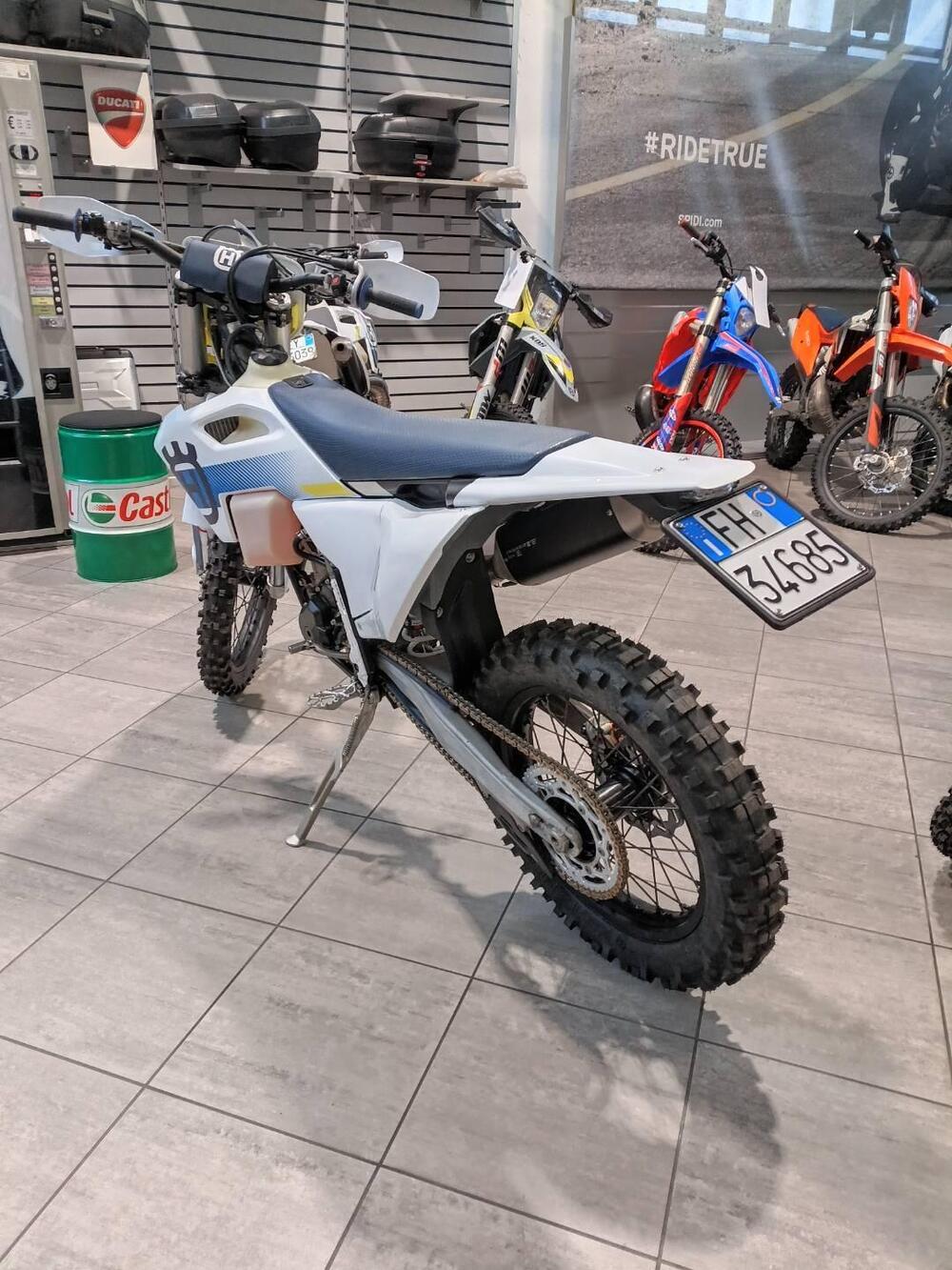 Husqvarna FE 350 (2024) (3)