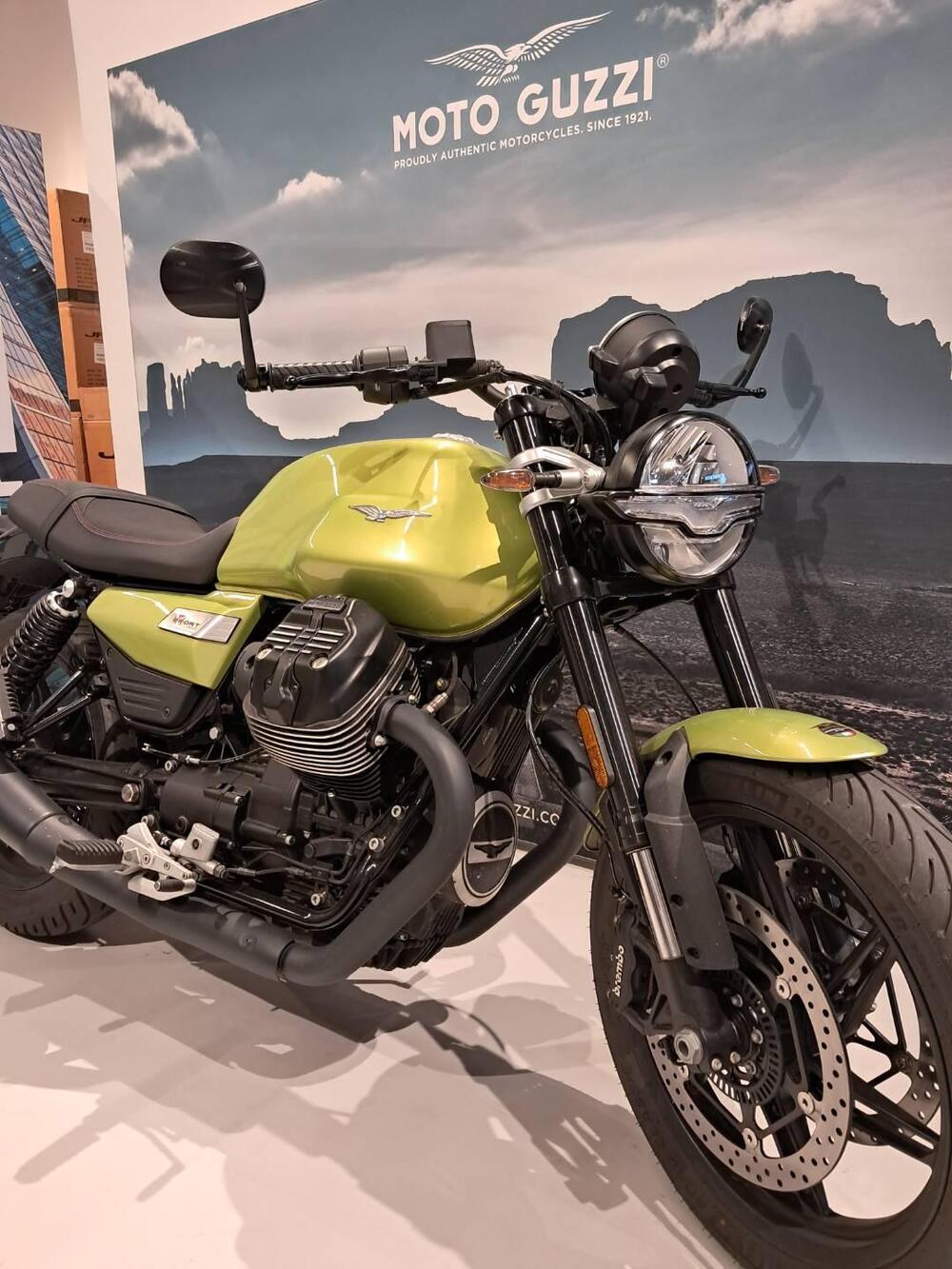 Moto Guzzi V7 Sport (2025 - 26) (3)