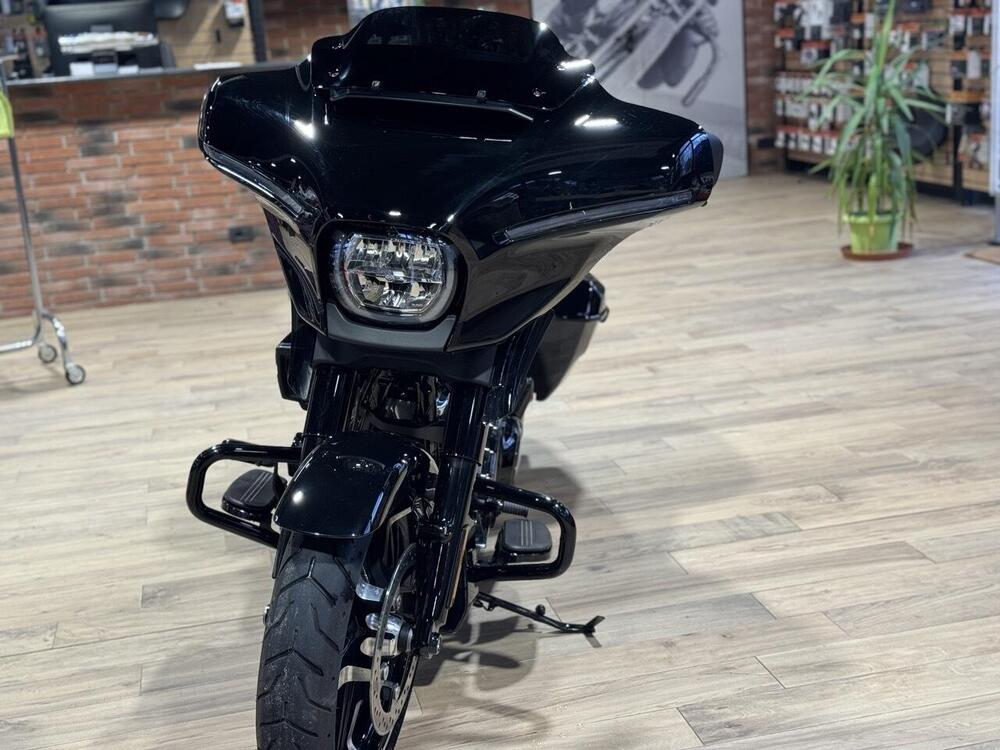 Harley-Davidson Street Glide (2024 - 26) (6)