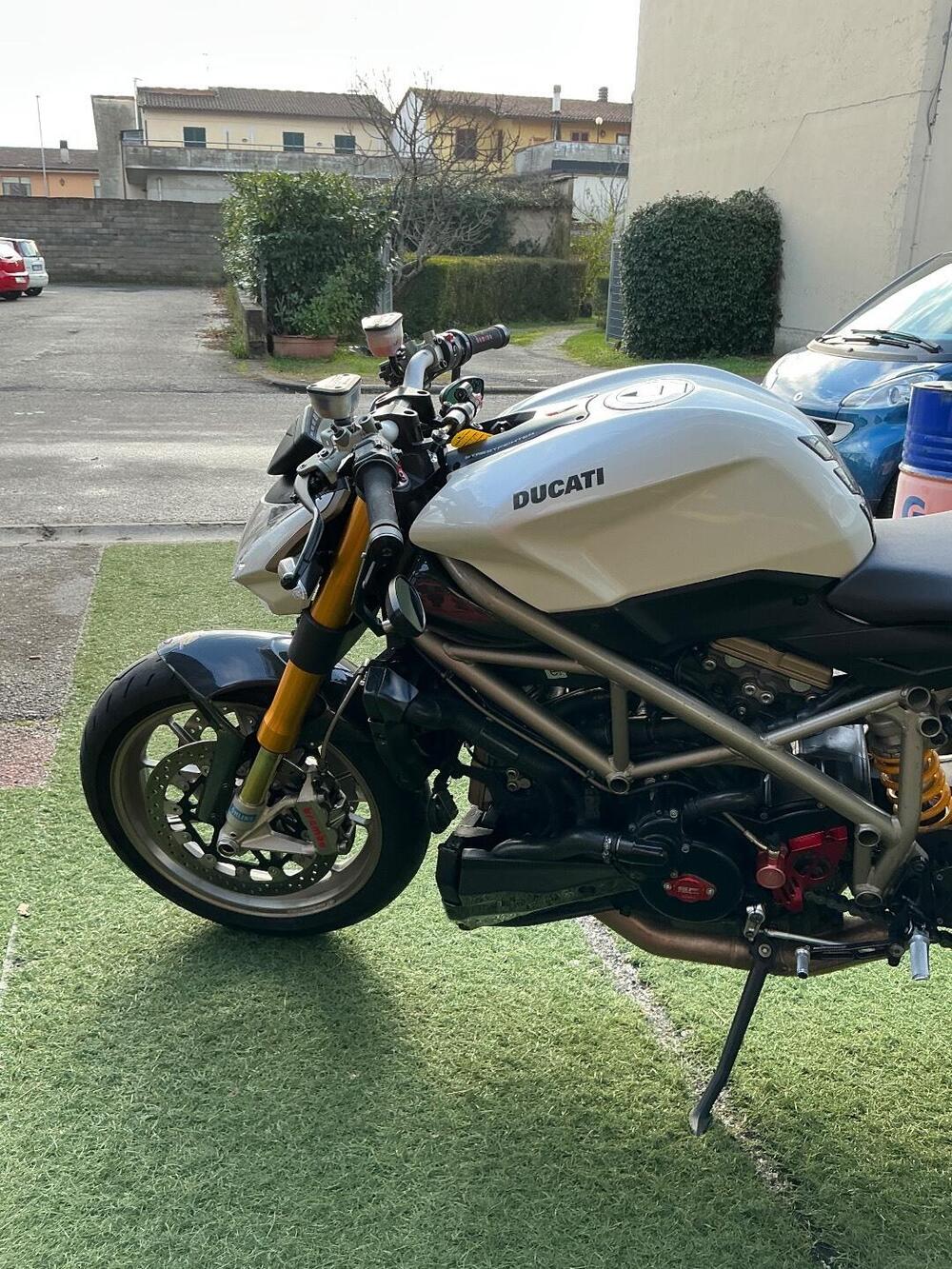 Ducati Streetfighter S (2009 - 14) (15)