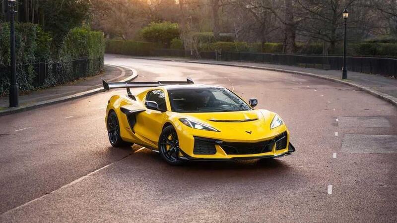 Corvette ZR1 da 1.064 CV: la supercar americana pi&ugrave; potente di sempre sbarca in Europa