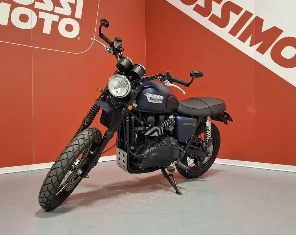 Triumph Scrambler (2006 - 17) (2)