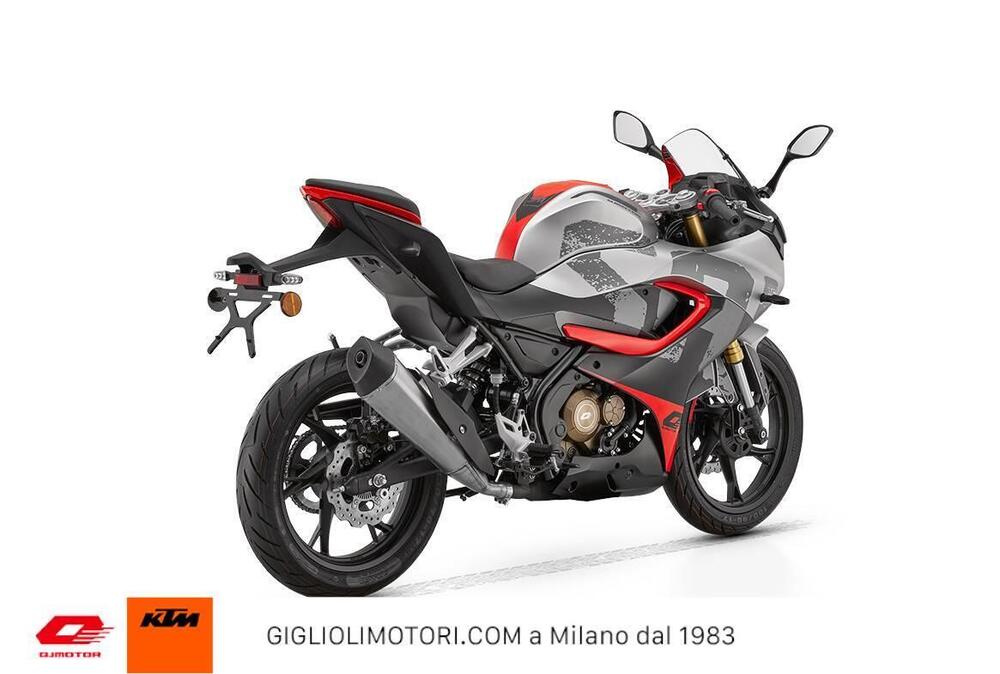 QJ Motor SRK 125 R (2025 - 26) (8)