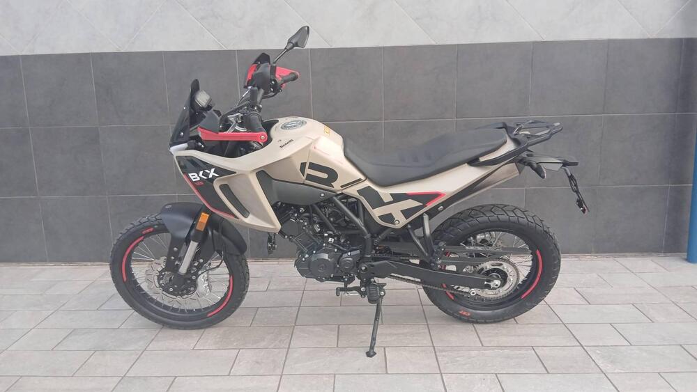Benelli BKX 125 (2026) (4)