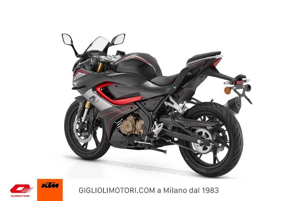 QJ Motor SRK 125 R (2025 - 26) (6)