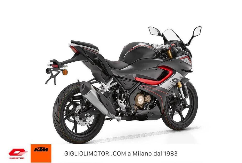 QJ Motor SRK 125 R (2025 - 26) (8)