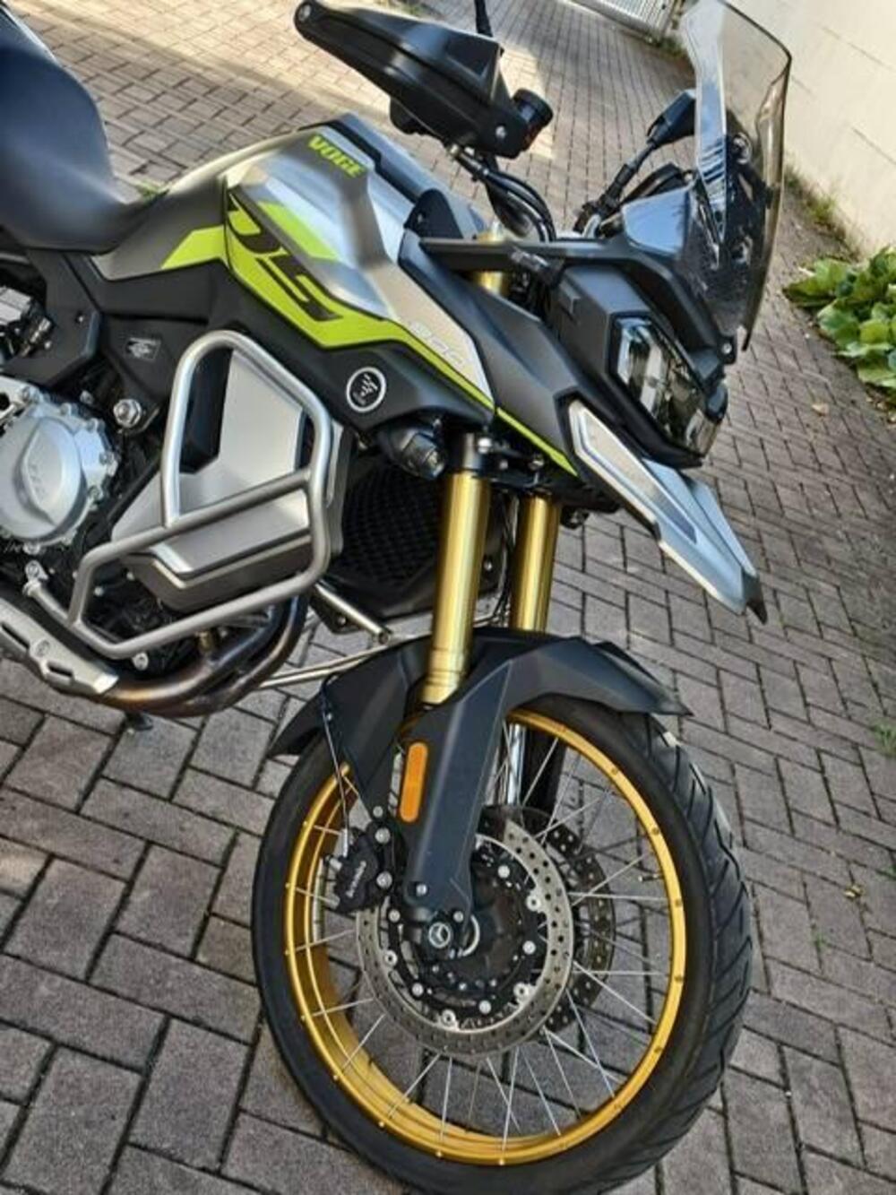 Voge Valico 900DSX (2024 - 26) (3)